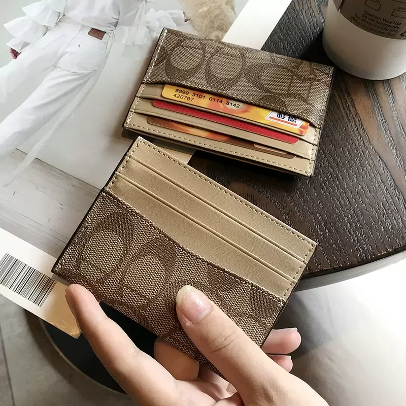 2025New Card holder for women compact ultra-thin exquisite and high-end card holder 2024 new anti-degaussing ins style card
