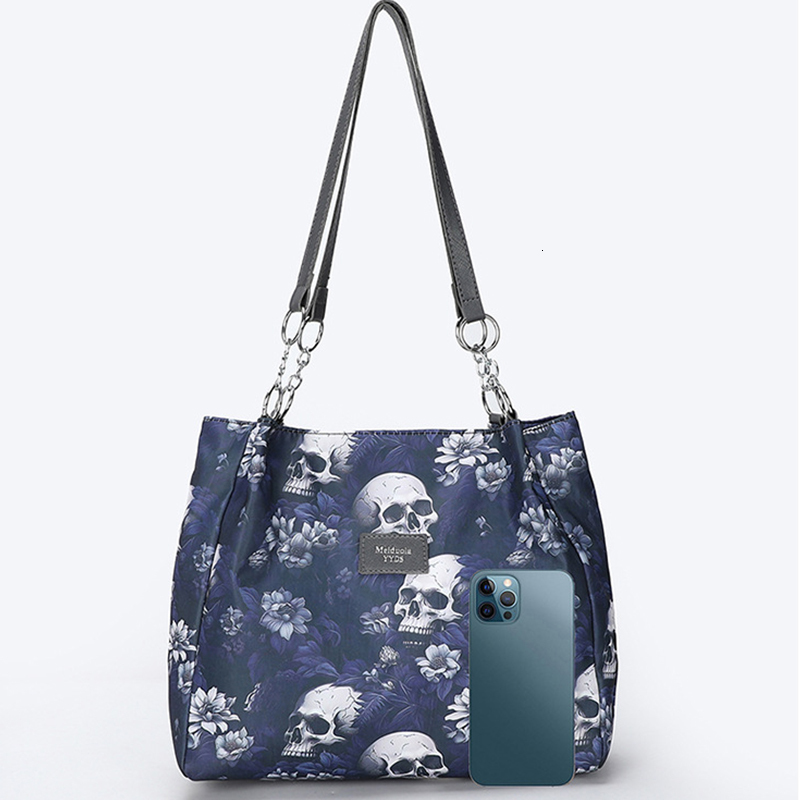 Vintage Designer Skull Rose Wer Gothic Shopper Totes Women Large Capacity Shoulder Bag Casual Travel Handbag