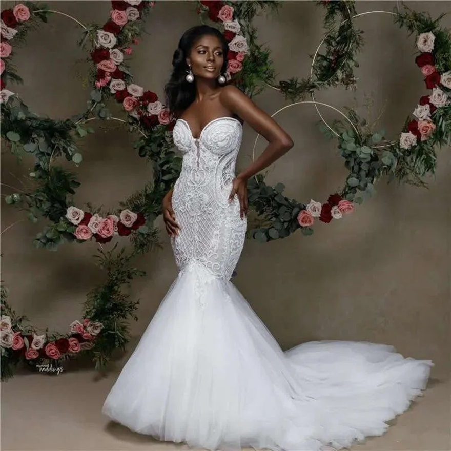 African Sexy Off Shoulder Mermaid Wedding Dresses With Sweep Train Newest Lace Appliqued Black Girl Plus Size Beach Bridal Gowns