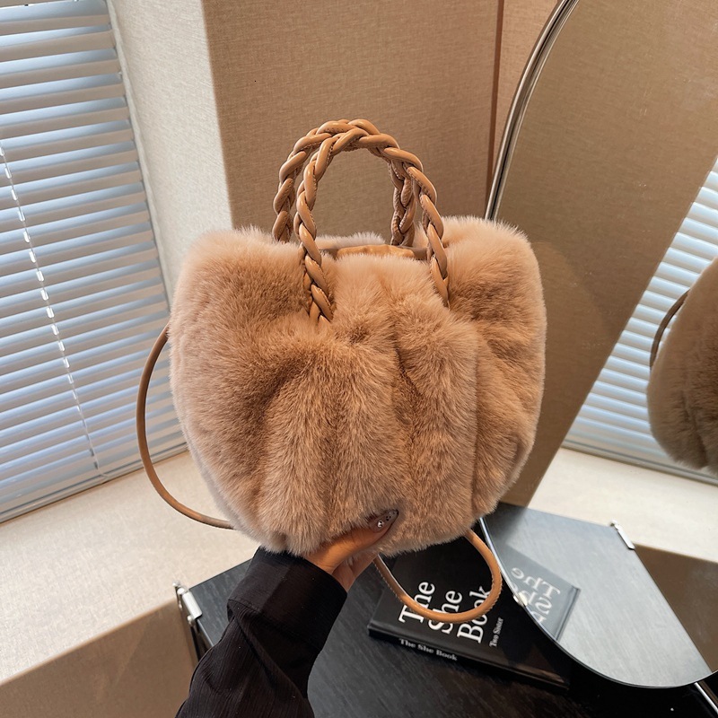 New Wrinkle Cloud Plush Handbag Autumn Winter New Designer Multi leisure functional trend Design Sense Shoulder Crossbody Bag