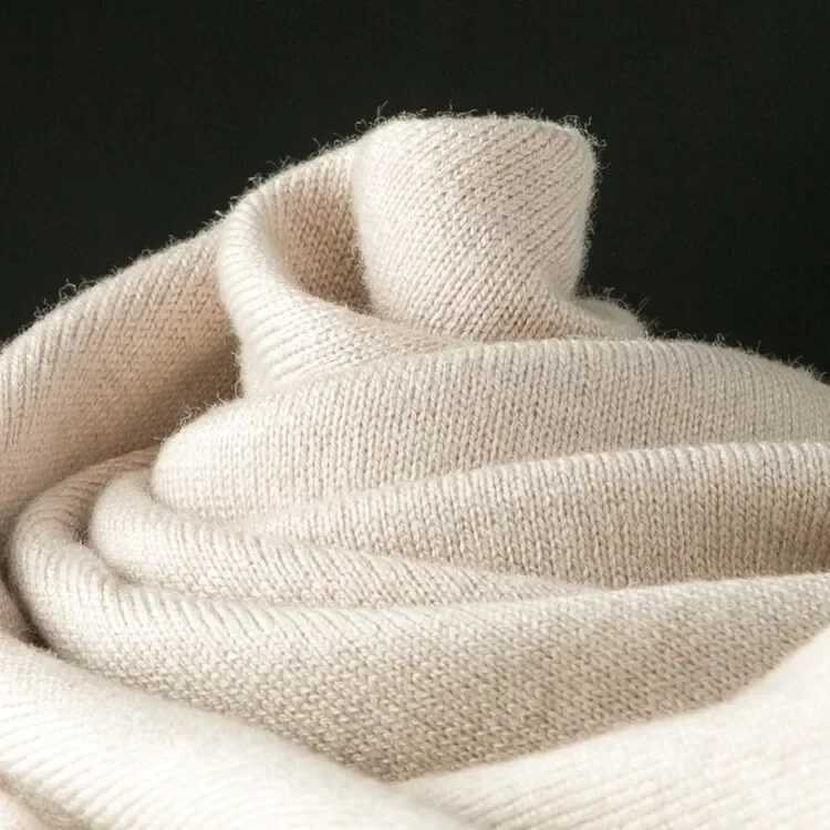 New Mens Autumn Highend Sweater Vest Vneck Warm Knit Sleeveness Mens Clothes Pullover TopsXJ250904