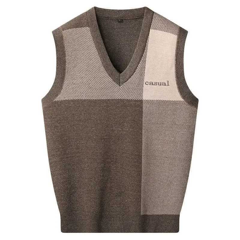 Knitted Sweaters for Men Letter Waistcoat Man Clothes Plaid Vest V Neck Sleeveless Overfit Maletry Cotton Knitwears Classic UglyXJ241221