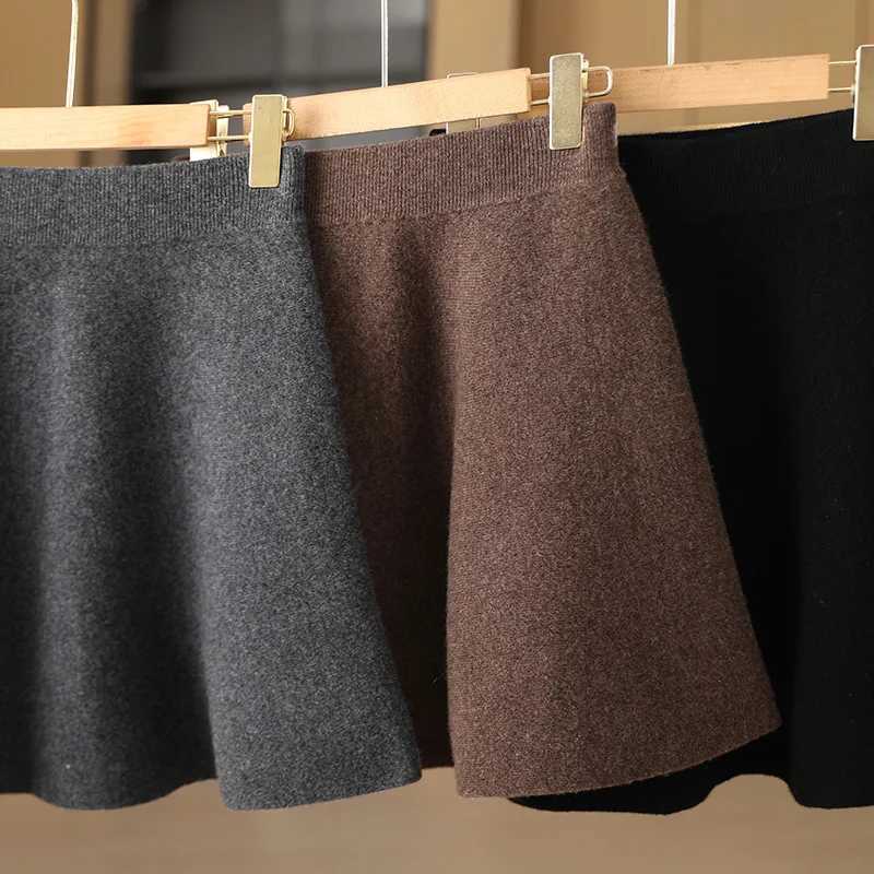Autumn Winter Women Korean Version Sexy A-line Short Skirt 100% Merino Wool Knitwear Fe Grace Soft High Waist Mini SkirtXJ241221
