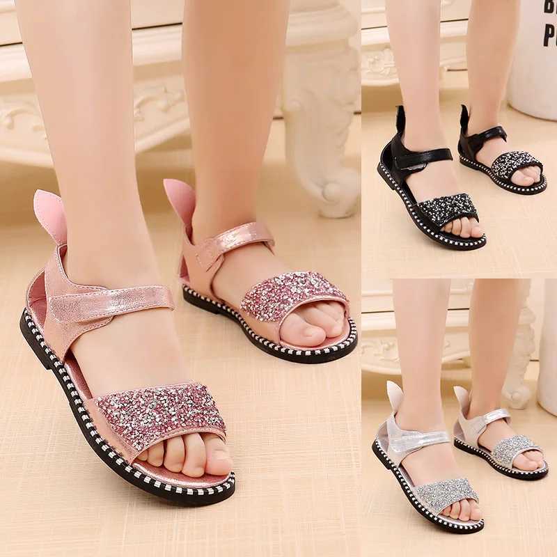 Sneakers Childrens sandals suitable for young girls older girls childrens beach shoes cute princess rhinestones rabbit ears soft fashion 21-36 H241221