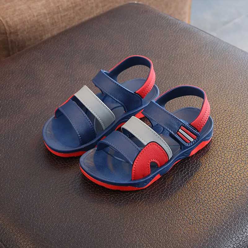 Sneakers Childrens beach sandals student anti slip shoes simple and ordinary boys sandals simple and soft bottom childrens casual shoes H241221