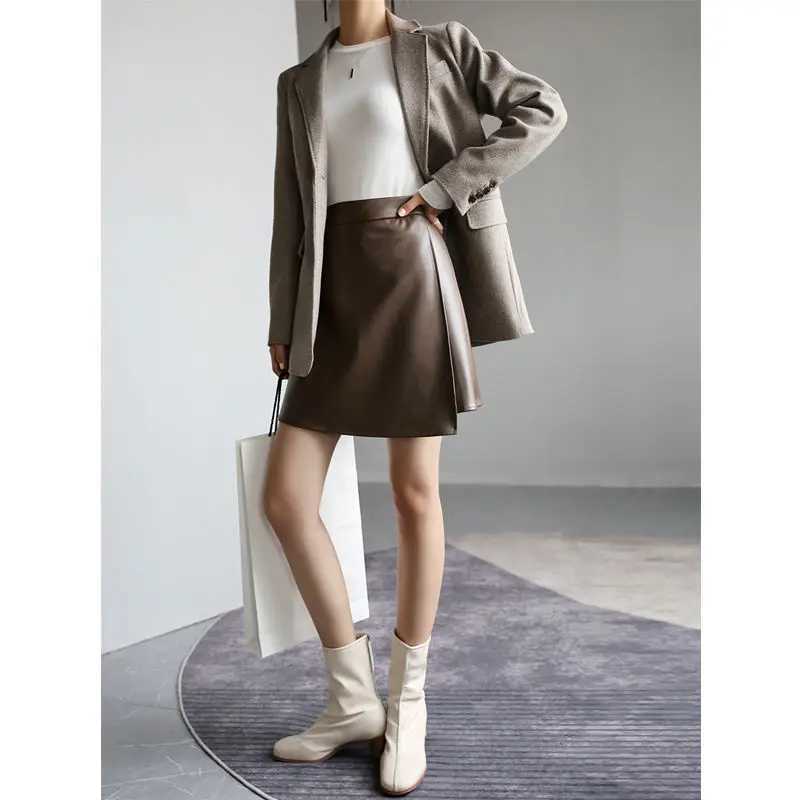 Simplicity Office Lady Autumn Winter Women Solid Zipper Split Korean Fashion Chic High Waist Short Slim A-line PU Leather SkirtXJ241221