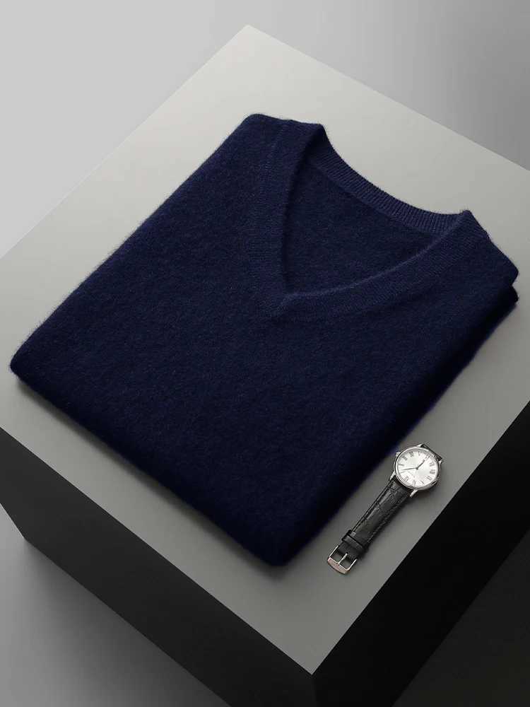 Basic Autumn Winter Sweater Vest 100 Merino Wool Vest Mens Vest Pullover VNeck Warm Sleeveless Commut Versatile Waistcoat TopXJ250904