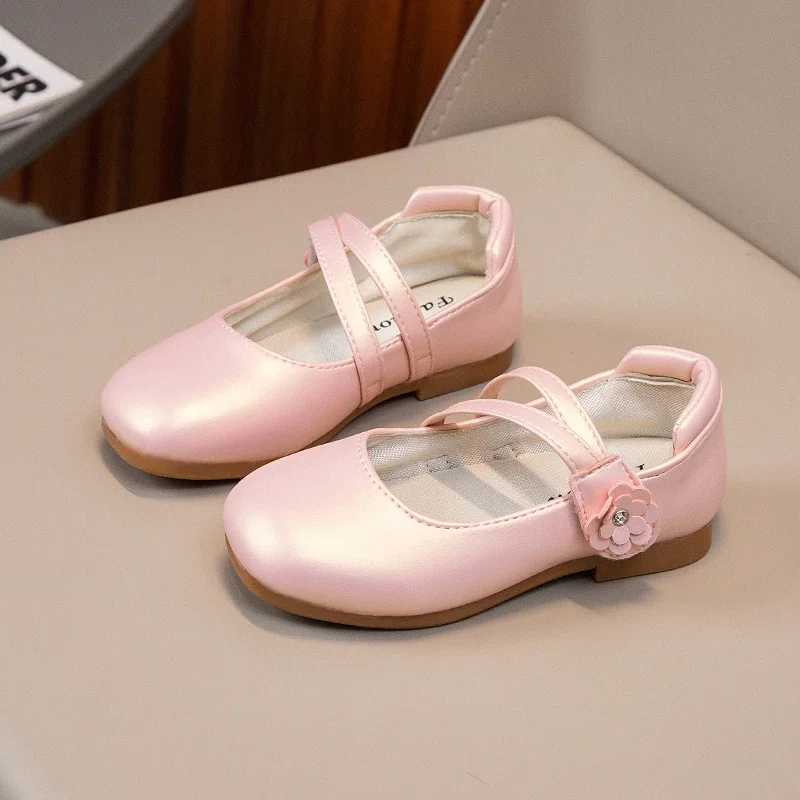Sneakers Princess Girls Shoes Kids Leather Shoes For Medium Big Girl Children Casual Flats Floral Flowers Shoes For Wedding Birthday Show H241221