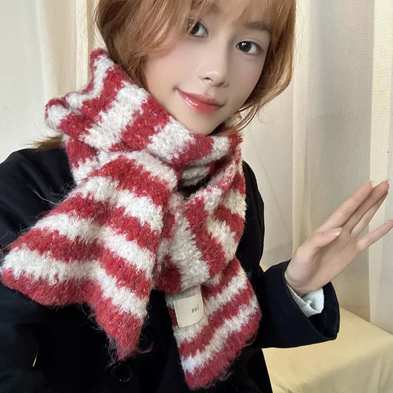 Korean Sle Striped Knitted Scarf Women Winter All-Match High-Grade Wool Warm Christmas and Year Gift 241220