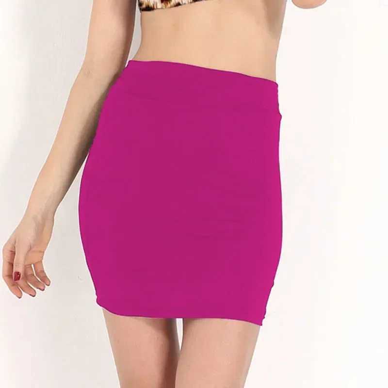 Womens Summer Sexy Slim Mini Skirt T-rend Street Bottom Tight Short SkirtXJ241221
