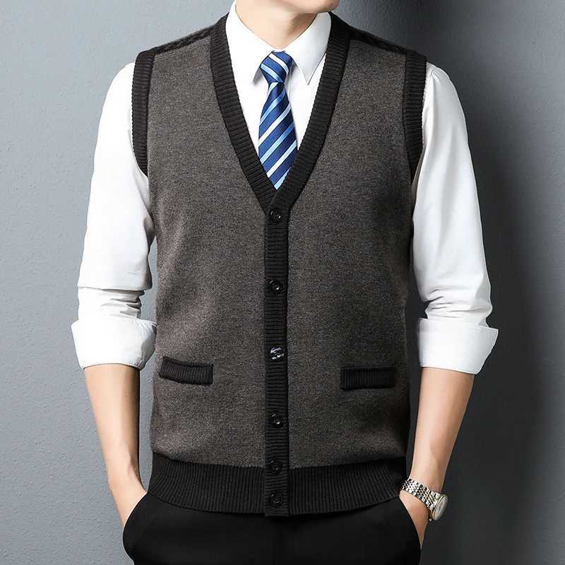 2023 Mens Cardigan Tank Top Business Leisure Fashion Knitted Sweater Warm V-neck Tank Top with PocketsXJ241221
