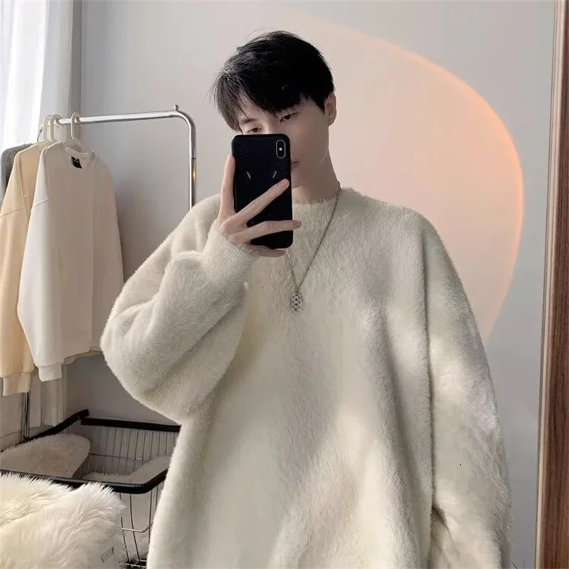 Autumn Mens Solid Fluffy Knitted Sweaters Korean Fashion Loose Warm Pullovers Winter Couples Y2K Vintage Knitwear Jumpers 241220