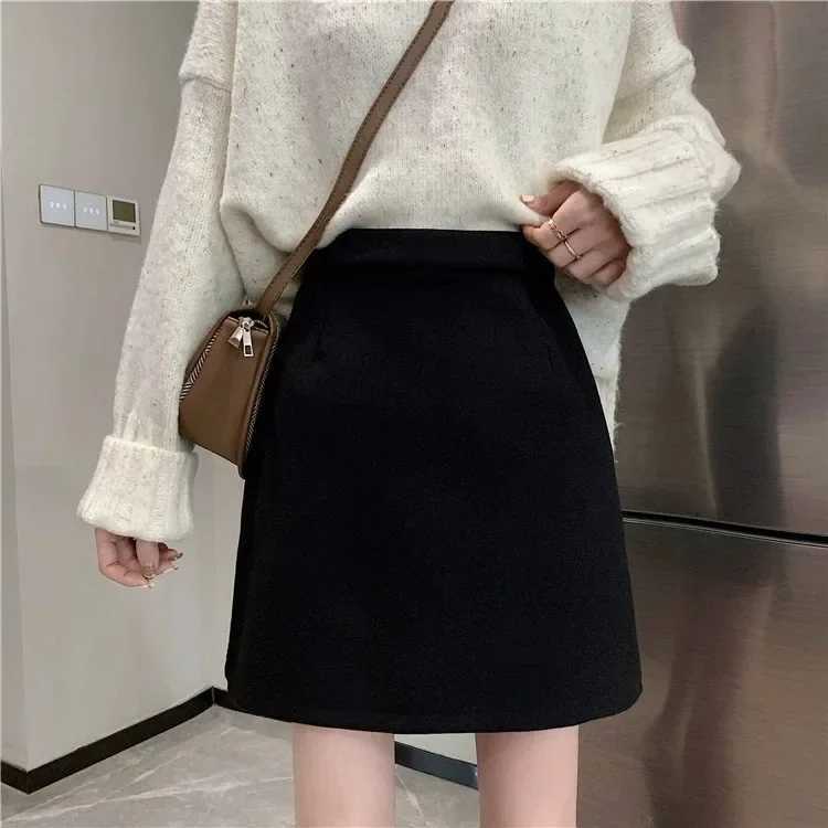 Black Woolen Skirt Womens New 2023 Autumn Winter High-waisted Slimming Mini Dress A- line PetiteXJ241221