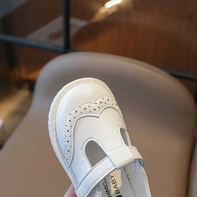 Sneakers Spring Autumn Kids Leather Shoes New Girls Princess Shoes Single Children Girls Casual Shoes H241221