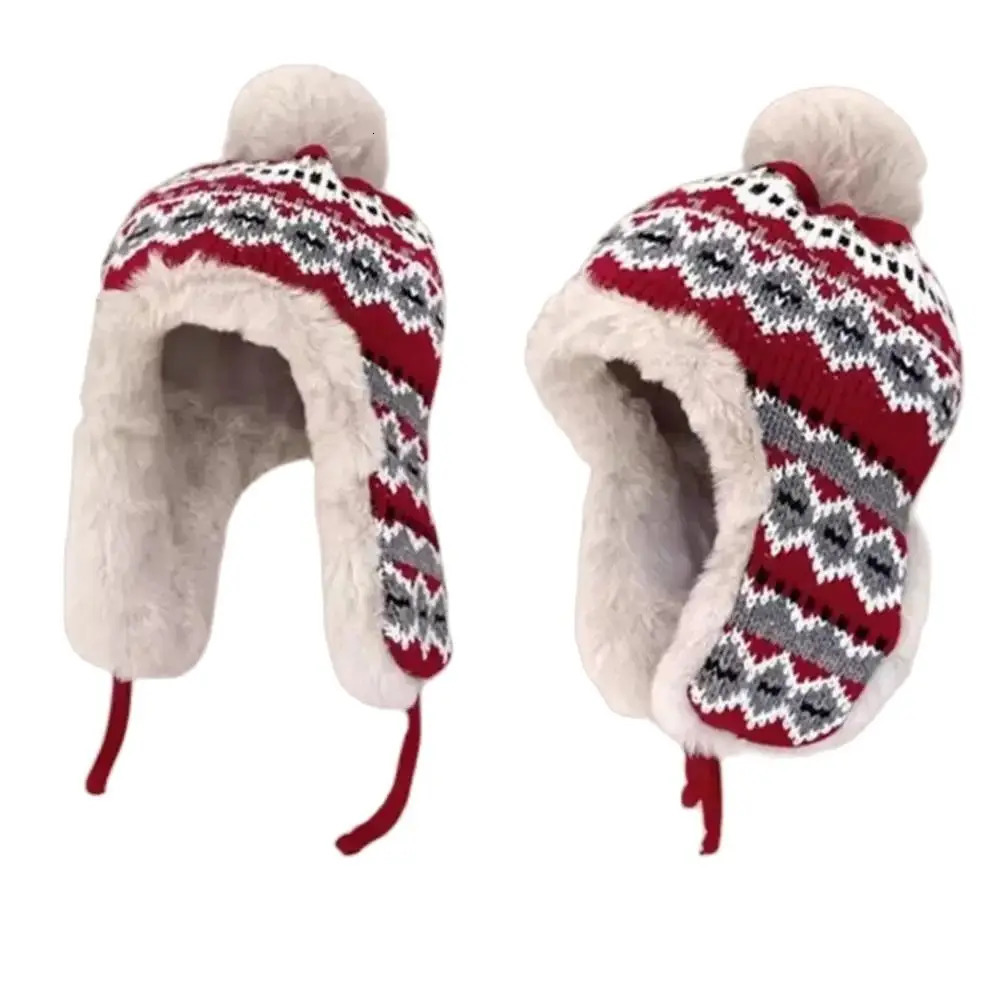 Fashionable autumn and winter warm hat plush retro Lei Feng hat windproof and cold proof womens ski hat 241220