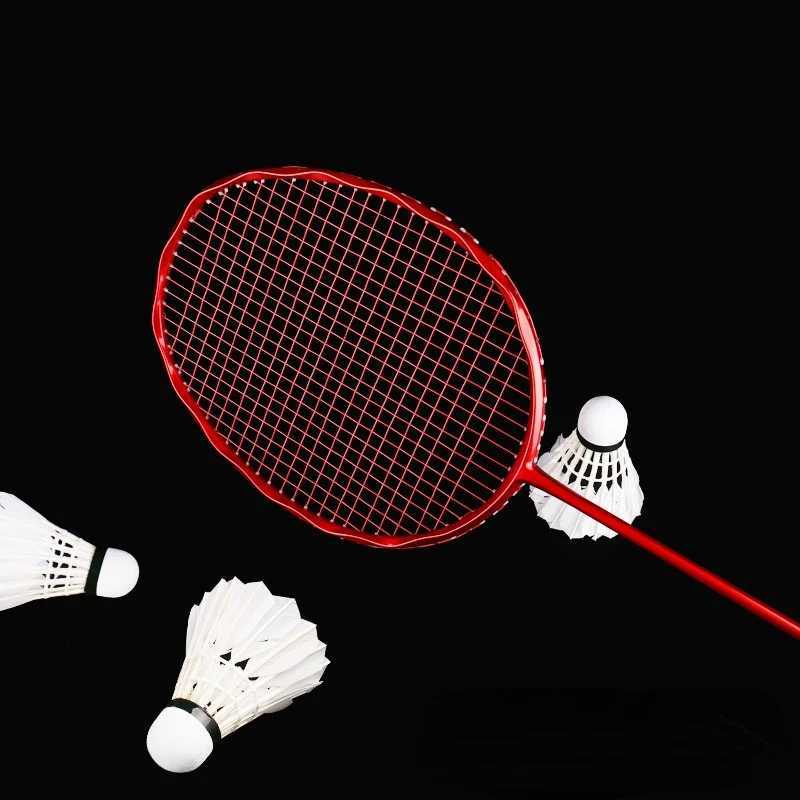 5U professional carbon integrated badminton racket ultra light offensive single shutter racket used for game training weighing up to 32 poundsW241221