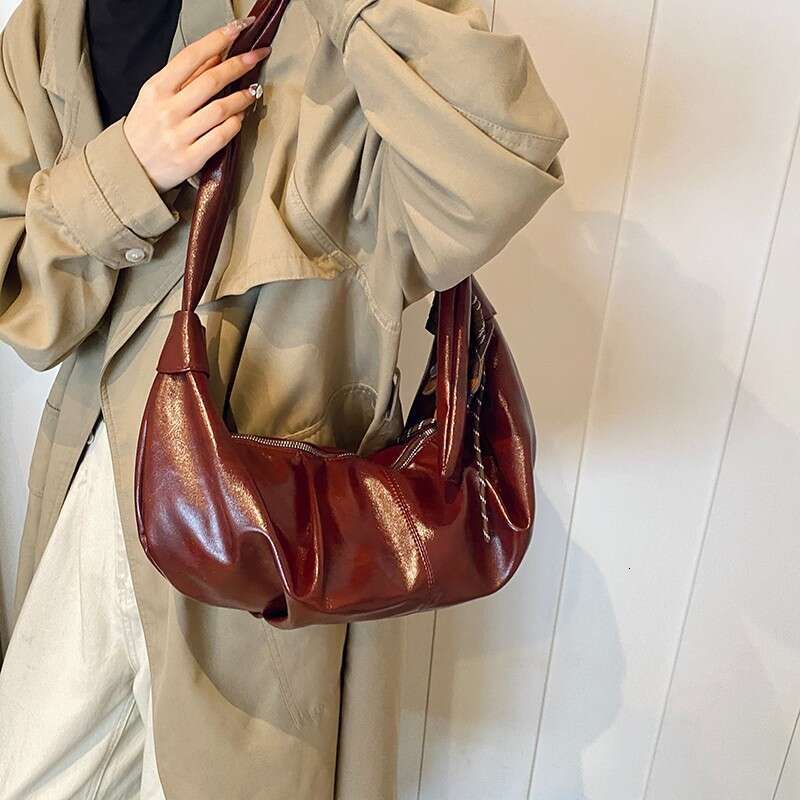 PU shoulder small size, foldable, autumn winter season dumpling bag, versatile, large capacity, women's simple and high-end bag