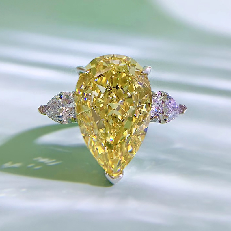 Choucong Brand Wedding Rings Gorgeous Luxury Jewelry Soild 100% 925 Sterling Silver Water Drop Pear Cut Natural Moissanite Diamond Women Eternity Band