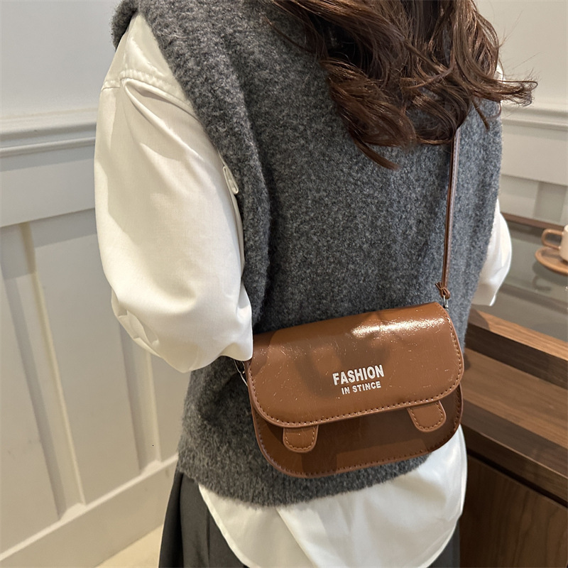 Saddle burst pattern crossbody bag new casual simple fashion new single shoulder bag trendy designer Western single shoulder women s bag bag