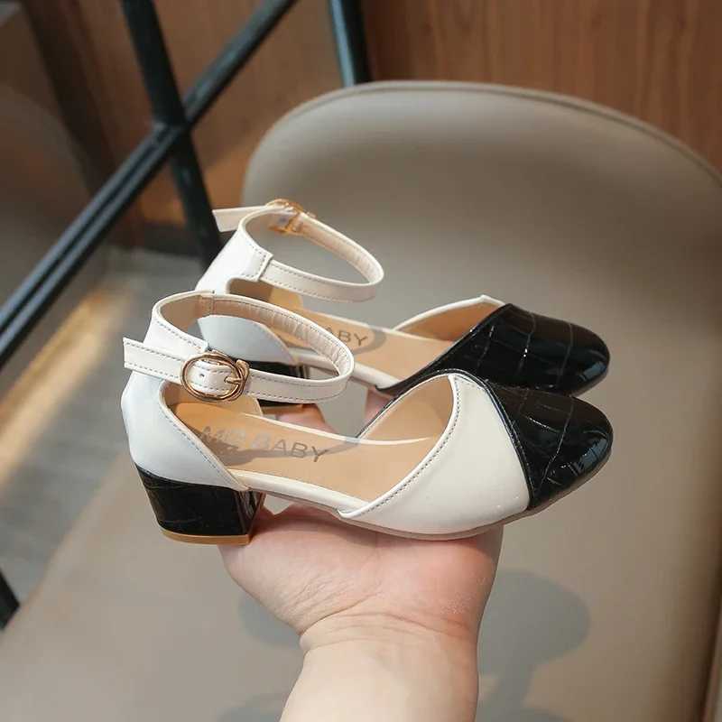 Sneakers New Girls Red High Heels Kids Version White Shoes Childrens Princess Sandals Girls Show Shoes Baby All Fashion Sandals H241221