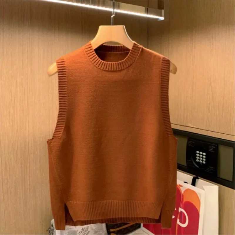 Mens Clothing Sleeveless Knit Sweater Male Crewneck Brown Solid Color Vest Waistcoat Plain Round Collar X Korean 2024 Autumn AXJ241221