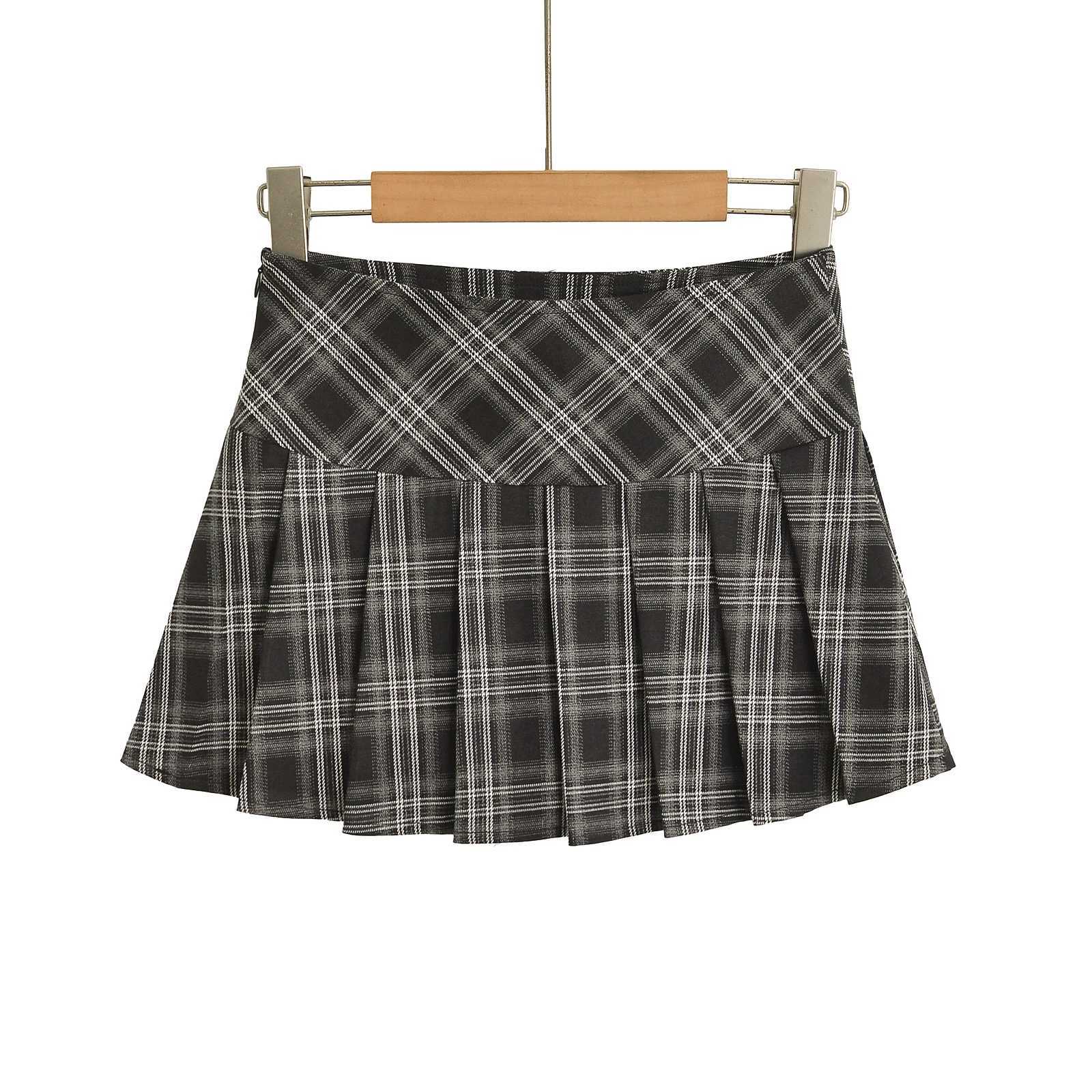 Mini Skirts For Woman Korean Fashion Red Plaid Skirts Women Y2k Clothes Cute Short Skirts Harajuku Vintage Pleated Skirts PreppyXJ241221