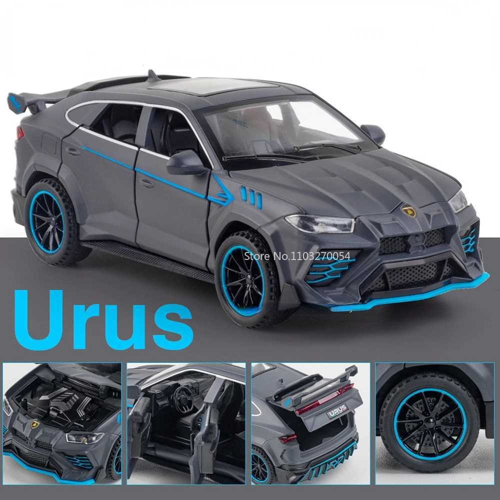 1/32 URUS Alloy Car Model Diecasts Toys Metal Vehicles 6 Doors Open With Sound Light Pull Back Child Toys Boys Ornament GiftsXJ241221