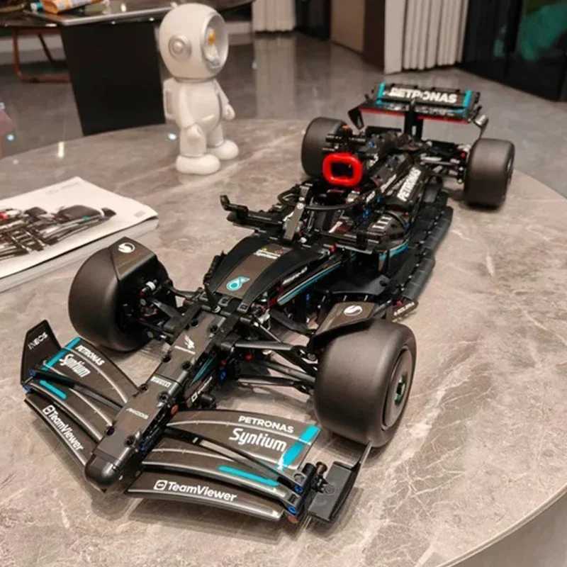 Free shipping 1642Pcs Technical F1 Performance Racing Car Model Building Blocks Set For Adults Bricks Toys Gifts Collection