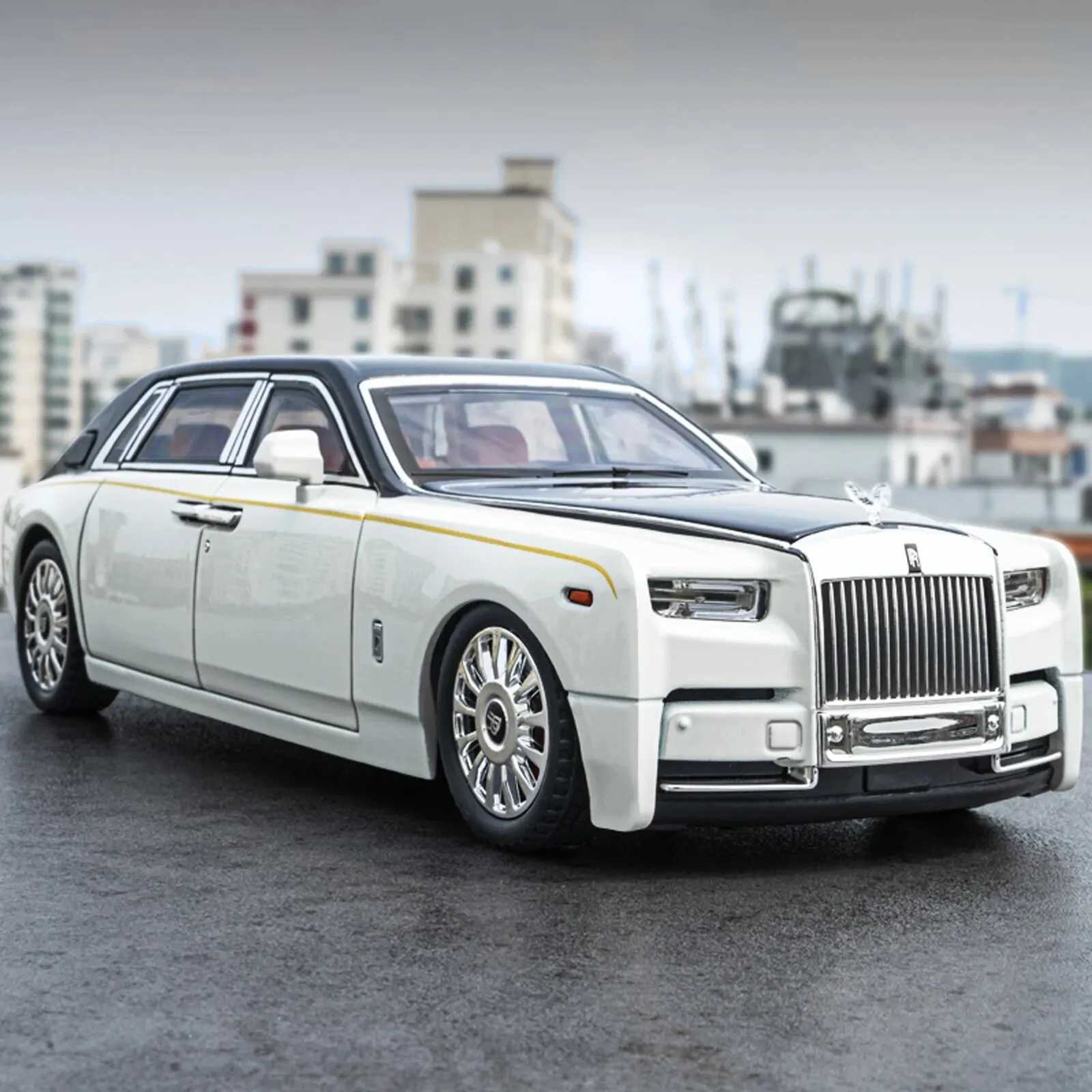 1 18 Rolls-Royce Phantom Model Car Zinc Alloy Pull Back Toy Diecast Car with Sound and Light Realistic Modeling Model ToyXJ241221