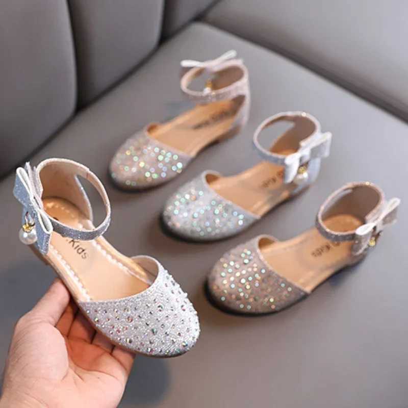 Sneakers Girl Princess Shoes Rhinestone Pearl Children Wedding Party Single Shoes Fashion Versatile Kids Sweet Korean Style Flat Sandals H241221