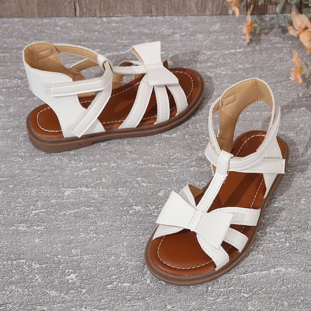 Sneakers Summer Girls Flat Round Toe Braided Hollow Tie Strap Design Velcro Cute Fashion Sandals H241221