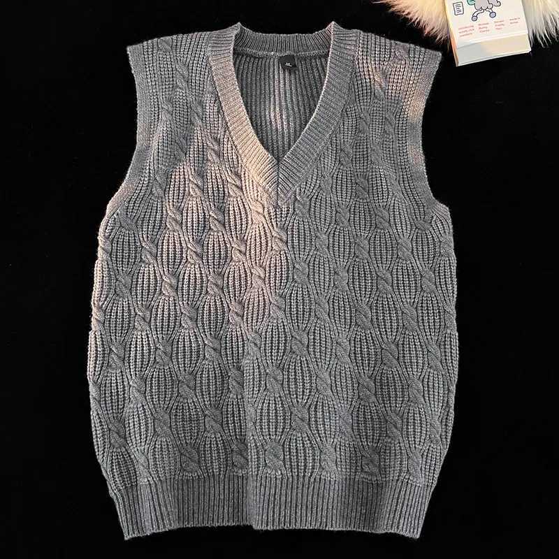Warm Fashionable Twisted Stripe Mens Sweater High Quality Mens Casual Solid Color Vest Cotton Soft Yarn Fabric V Neck ClothingXJ241221