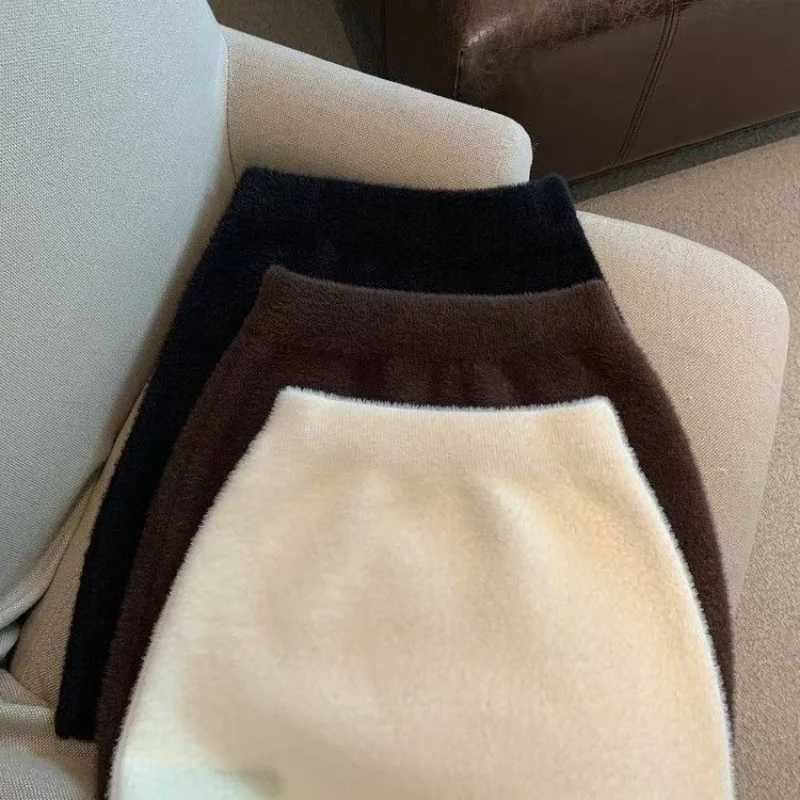 Elastic Waist Slim Women Short Skirt Sexy Ele All-Match Basic Mini Skirt Winter Sweet Casual Knit Imitation Mink Fur SkirtXJ241221