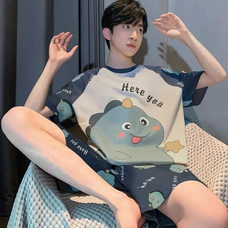 Two piece mens sleepwear set short sleeved student sleepwear round neck Yonthcartoon letter striped sleepwear lounge W241221