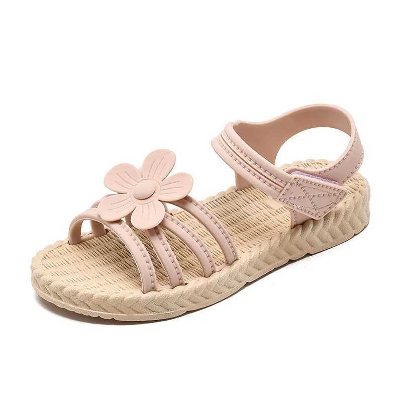 Sneakers Girls sandals childrens fashionable soft soled princess shoes childrens 2023 new summer sandals flat school shoes baby shoes H241221