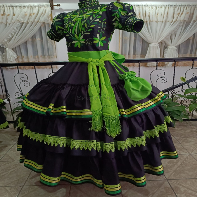 Black And Green Mexican Quinceanera Dresses Short Sleeve Charro Embroider Birthday Party Gown With Bow Vestidos De 15 Anos Xv Debutante Halloween Cosp