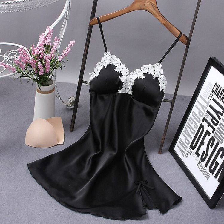 B635-German velvet three-piece pajamas for women in winter sexy sweet suspenders long-sleeved warm clothes thin velvet style coral velvet home clothes