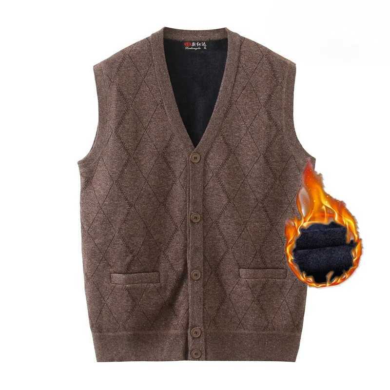 2024 Mens Autumn Winter New Plus Velvet Knitted Waistcoat Male V-neck Loose Cardigan Vest Men Sweater Sleeveless Coats A45XJ241221