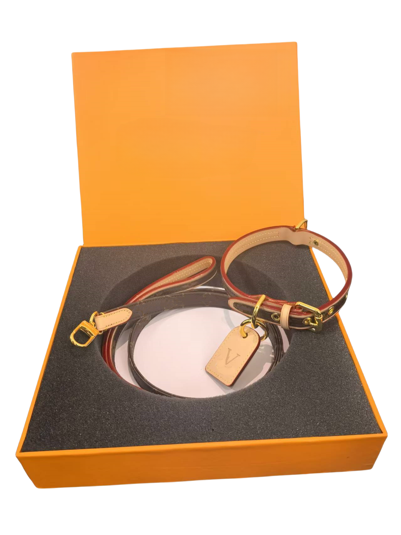 Designer Set Trendy Brand Presbyc Dog Cat Collar Cowhide material Travel Essential Traction Rope Pet Anti-lost Artifact With Box