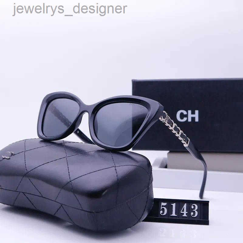 Designer Sunglasses Luxury Designer Man Women Cat Eye Unisex Goggle Beach Sun Glasses Retro Frame Design UV400 Very Nice