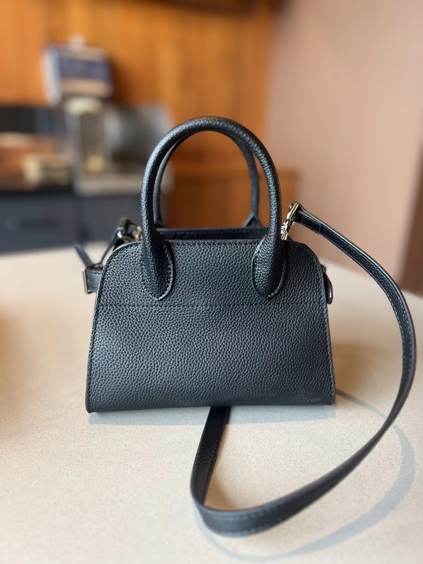 2024 New Women's Top Layer Cowhide Crossbody Shoulder Design Litchi Pattern Mini Genuine Leather Bag For Women