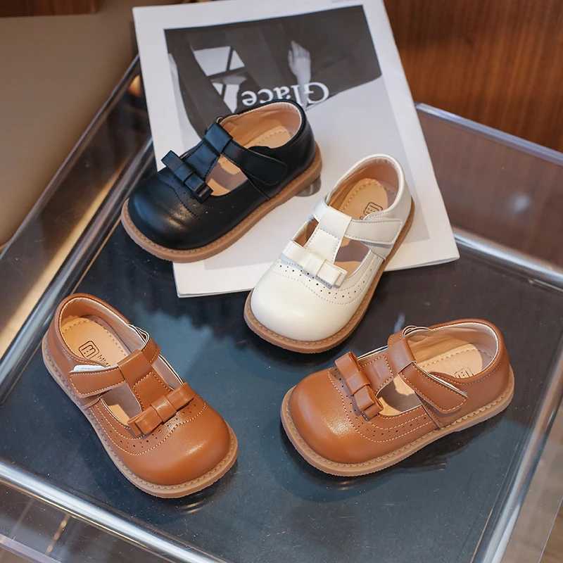 Sneakers Childrens Fashion Sandals New Brown Breathable Soft Boys Girls Leather Shoes White Fashion Flat Non-slip Kid Baby Single Shoes H241221