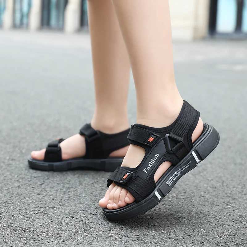 Sneakers Summer Beach Children Sandals Fashion Shoes Casual Lightweight Non-slip Soft Bottom Boys Comfortable Water Shoes High Quality H241221