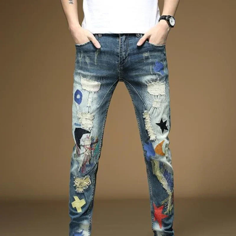 Male Cowboy Pants Torn Star Trousers with Holes Jeans for Men Broken y Ripped Cropped Korean Fashion Washed Casual Soft 241218