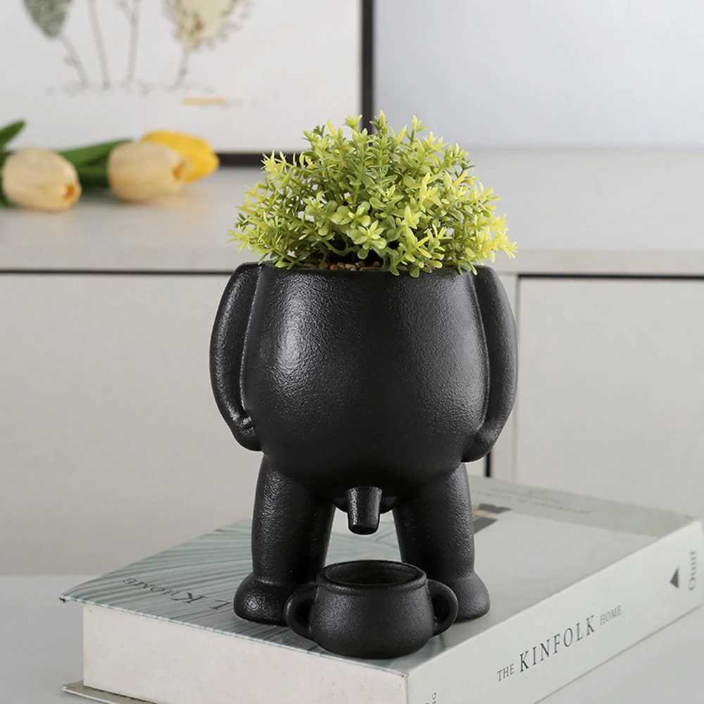 Planters Pots Spoof Ceramic Peeing Potted Plant Wear Resistant Flower Planter Resuable Desktop Plant Display Pot for Bedroom Patios Desk S2412216