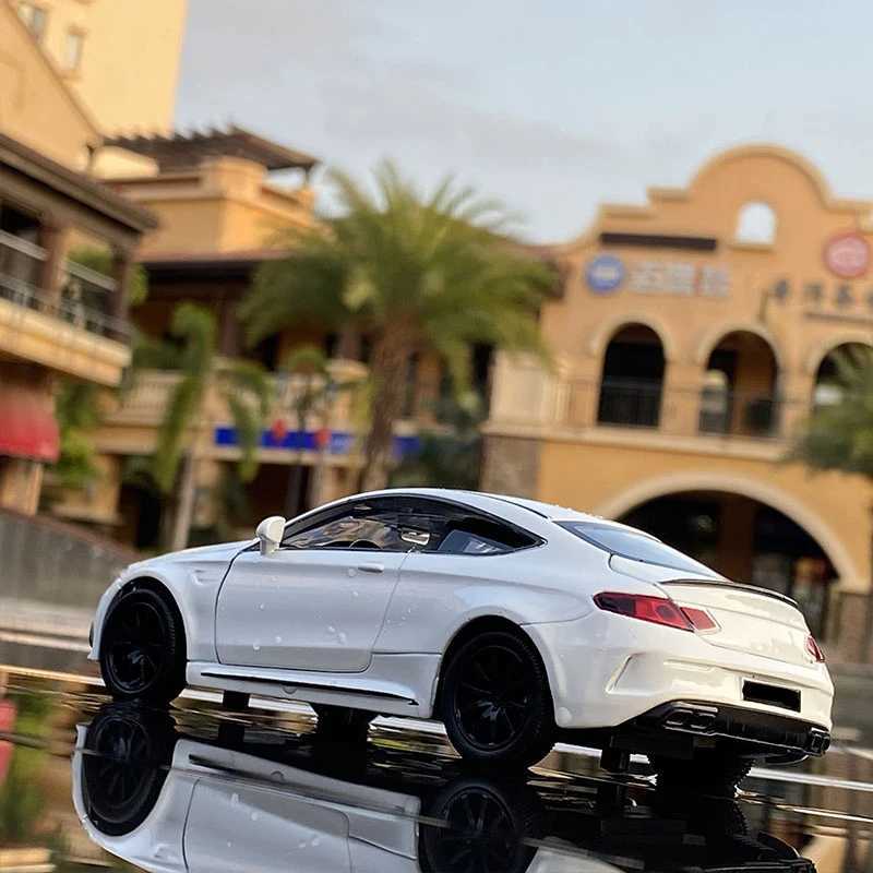1 32 C63S Coupe Alloy Car Model Diecast Metal Toy Vehicles Car Model Collection Simulation Sound and Light Childrens GiftsXJ241221
