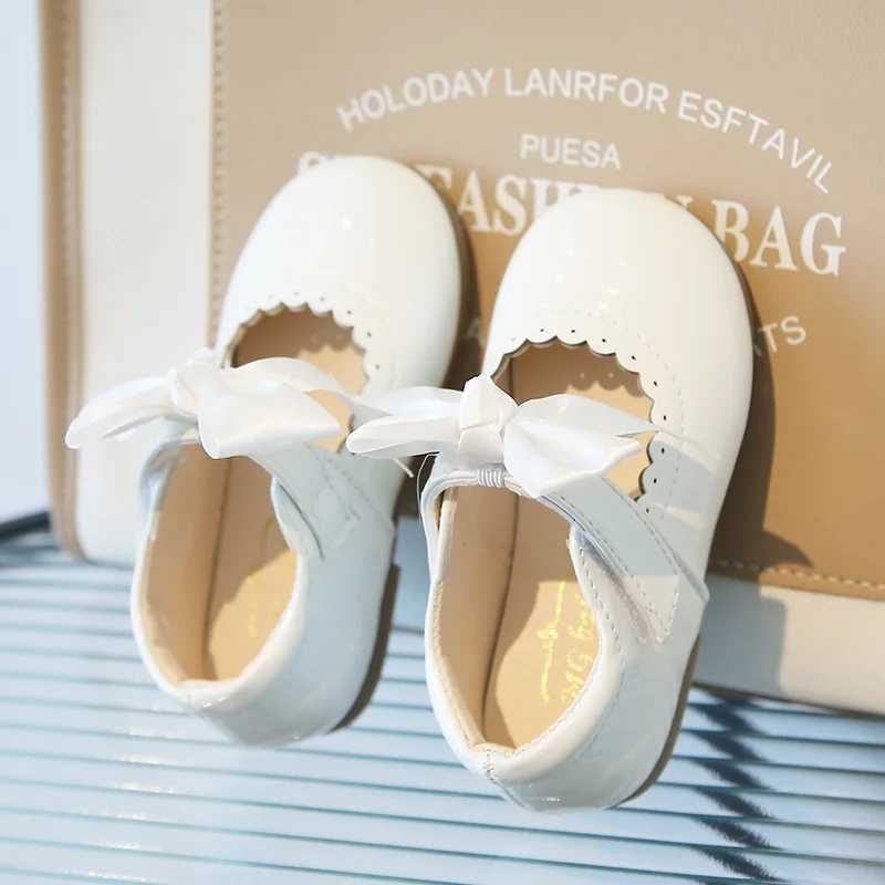 Sneakers New Children Shoes Girls Leather Cute Bow Princess Shoes Program Performance Stage Walk Props Shoes Kids Party Ceremonial Shoes H241221