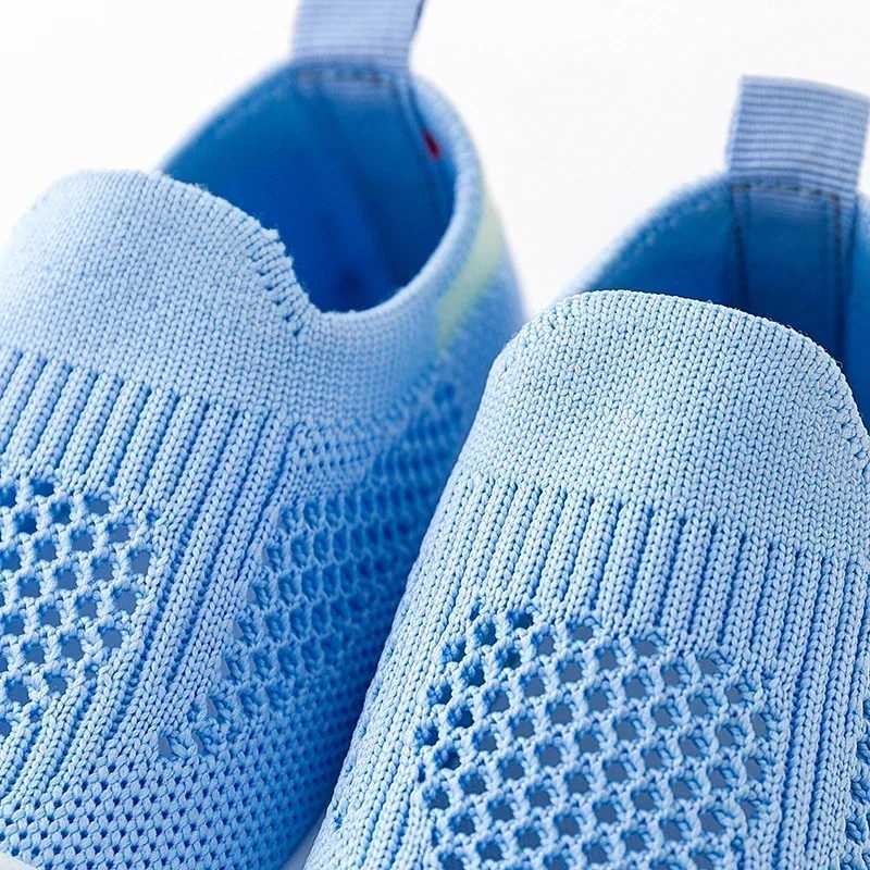 Sneakers Spring Popular New Baby Shoes Mesh Knit Breathable Kid Girls Boys 0-3T Summer Slip-On Casual Sneakers Toddler Non-Skid Prewalker H241221
