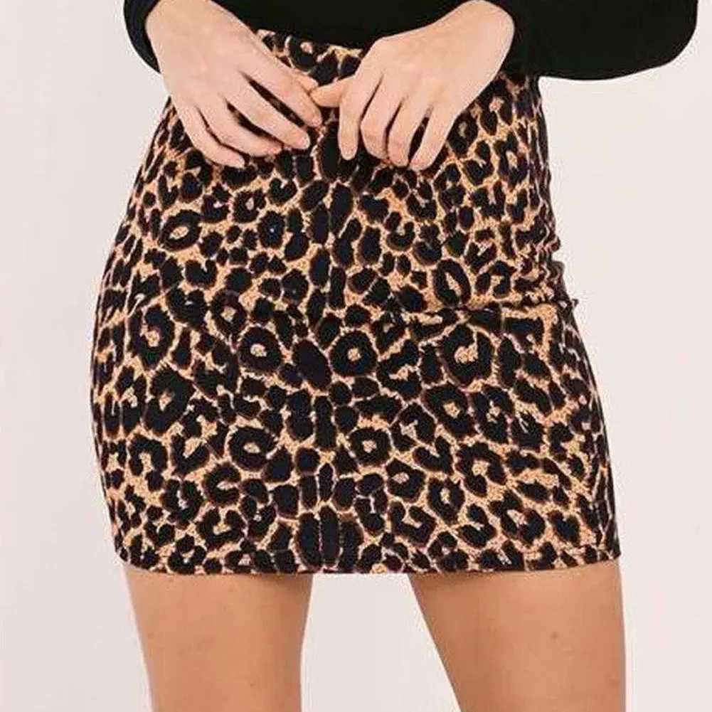 Sexy Women Leopard Grain Printed Skirt Summer Fashion Trend Short High Waist Pencil Bag Hip Wild Fashion Casual Mini SkirtXJ241221