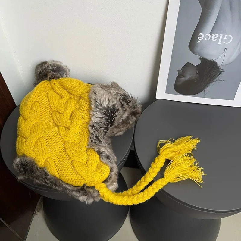 Winter faux fur plush Lei Feng hat with fashionable twisted texture windproof bicycle ear protection knitted bomber hat 241220